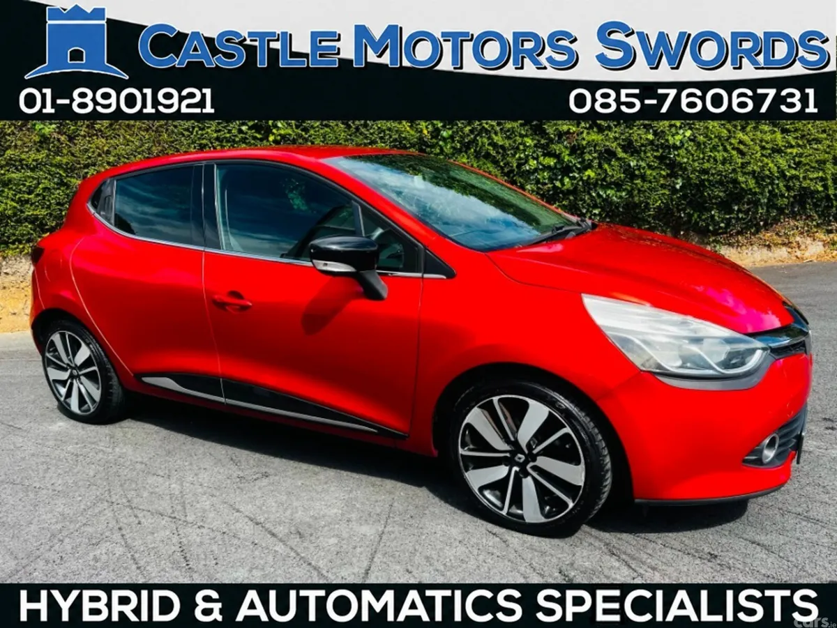 Renault Clio Hatchback, Petrol, 2015, Red