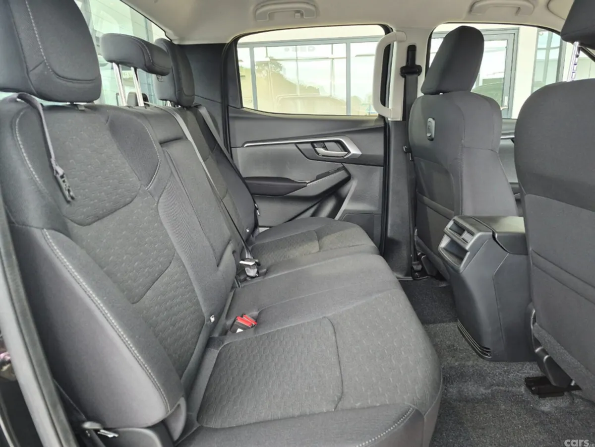 Isuzu D-Max Pick Up, Diesel, 2026, Black