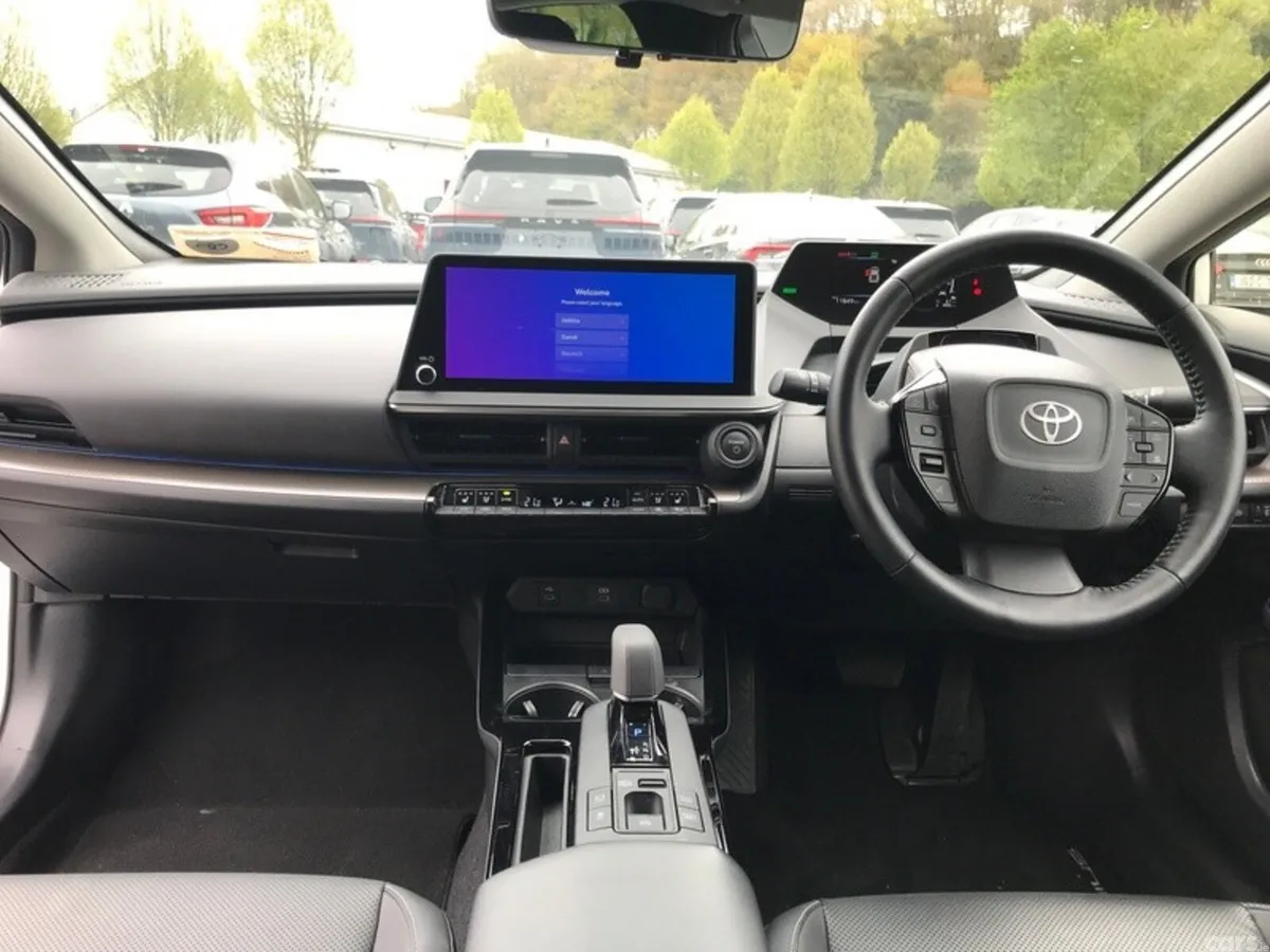 Toyota Prius Hatchback, Petrol Plug-in Hybrid, 2023, White