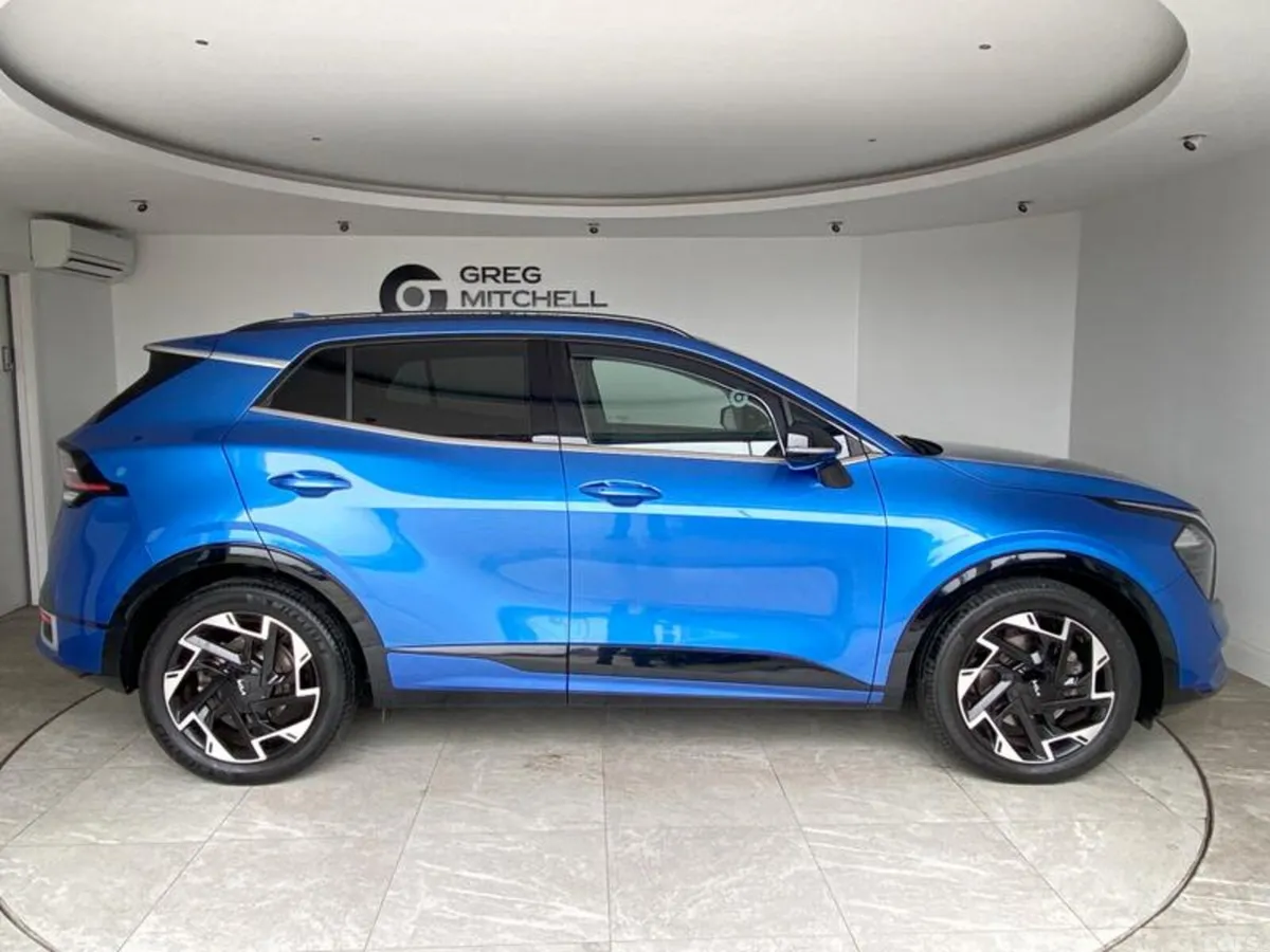 Kia Sportage SUV, Petrol, 2024, Blue