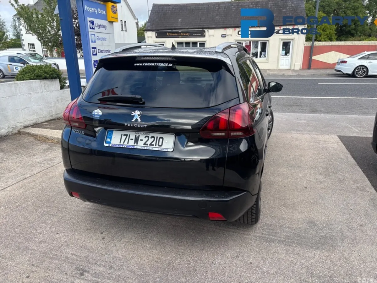 Peugeot 2008 Estate, Diesel, 2017, Black
