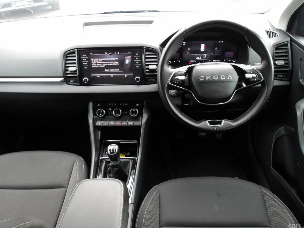 Skoda Karoq SUV, Diesel, 2025, Blue