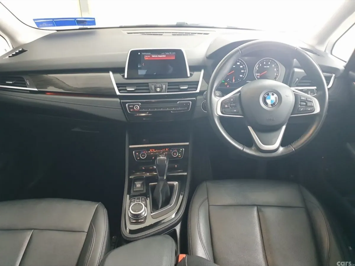 BMW 2-Series MPV, Petrol Hybrid, 2021, Black