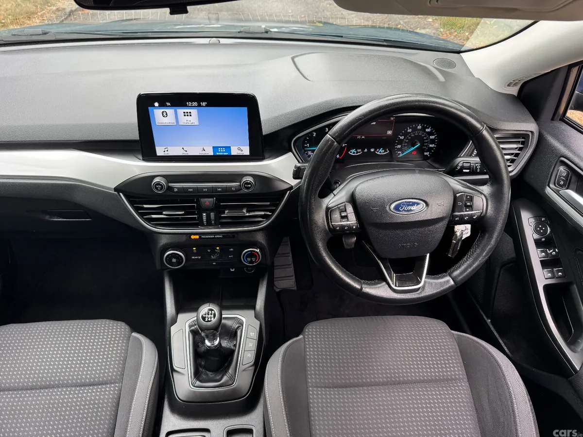 Ford Focus Hatchback, Diesel, 2018, Blue