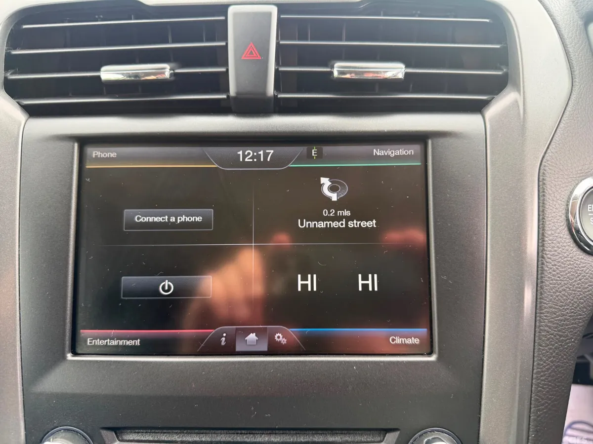 Ford Mondeo Hatchback, Diesel, 2015, White