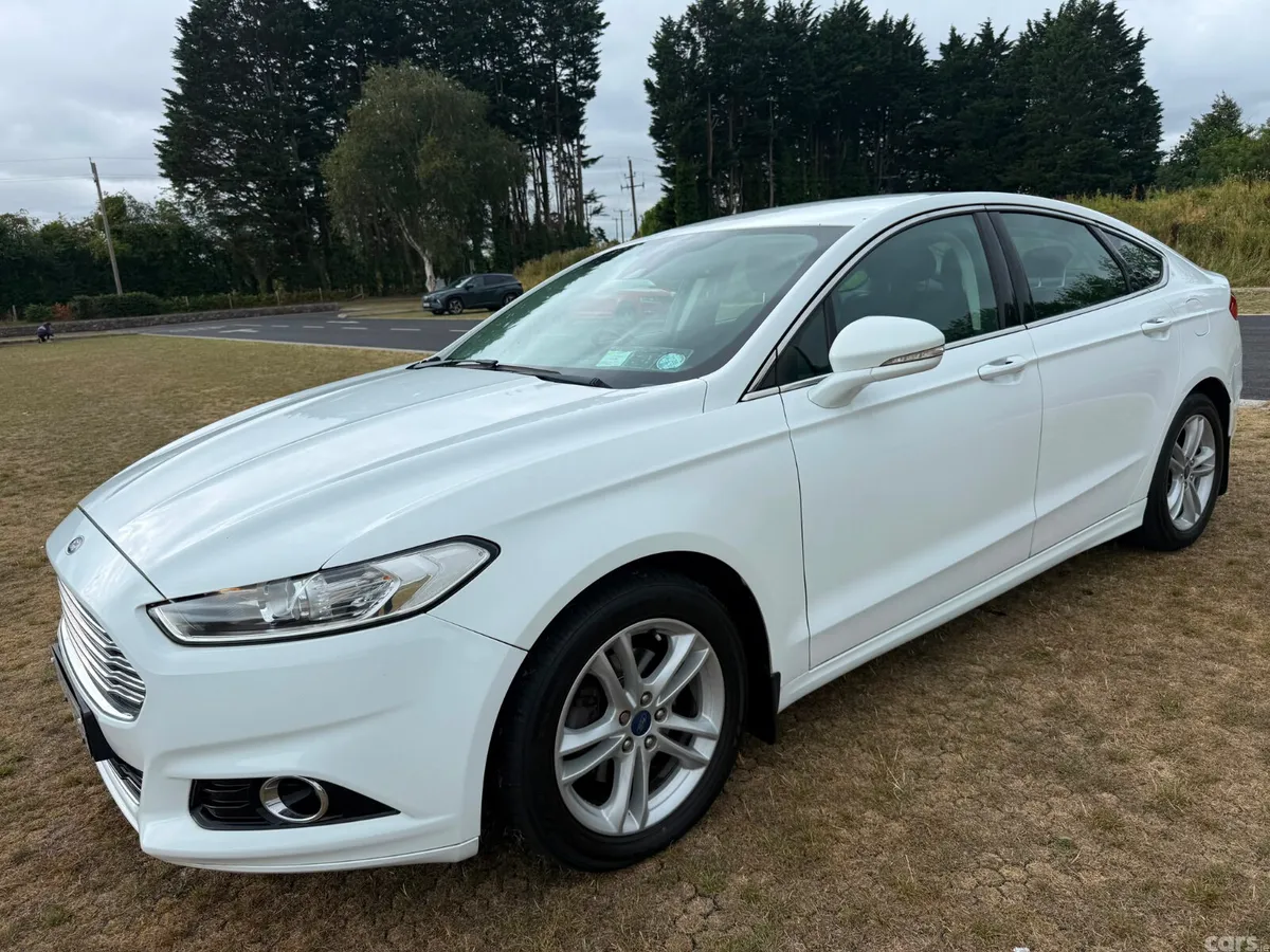 Ford Mondeo Hatchback, Diesel, 2015, White