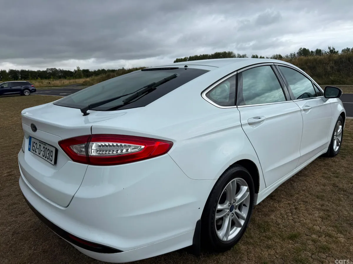 Ford Mondeo Hatchback, Diesel, 2015, White