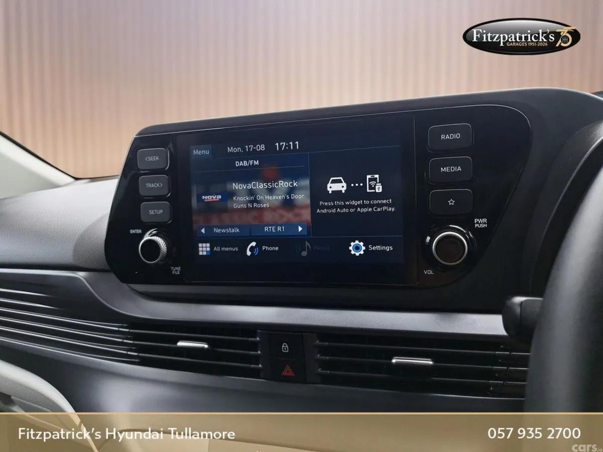 Hyundai i20 Hatchback, Petrol, 2023, White