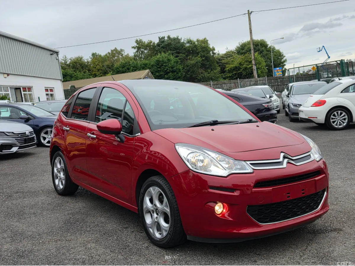 Citroen C3 Hatchback, Petrol, 2016, Red