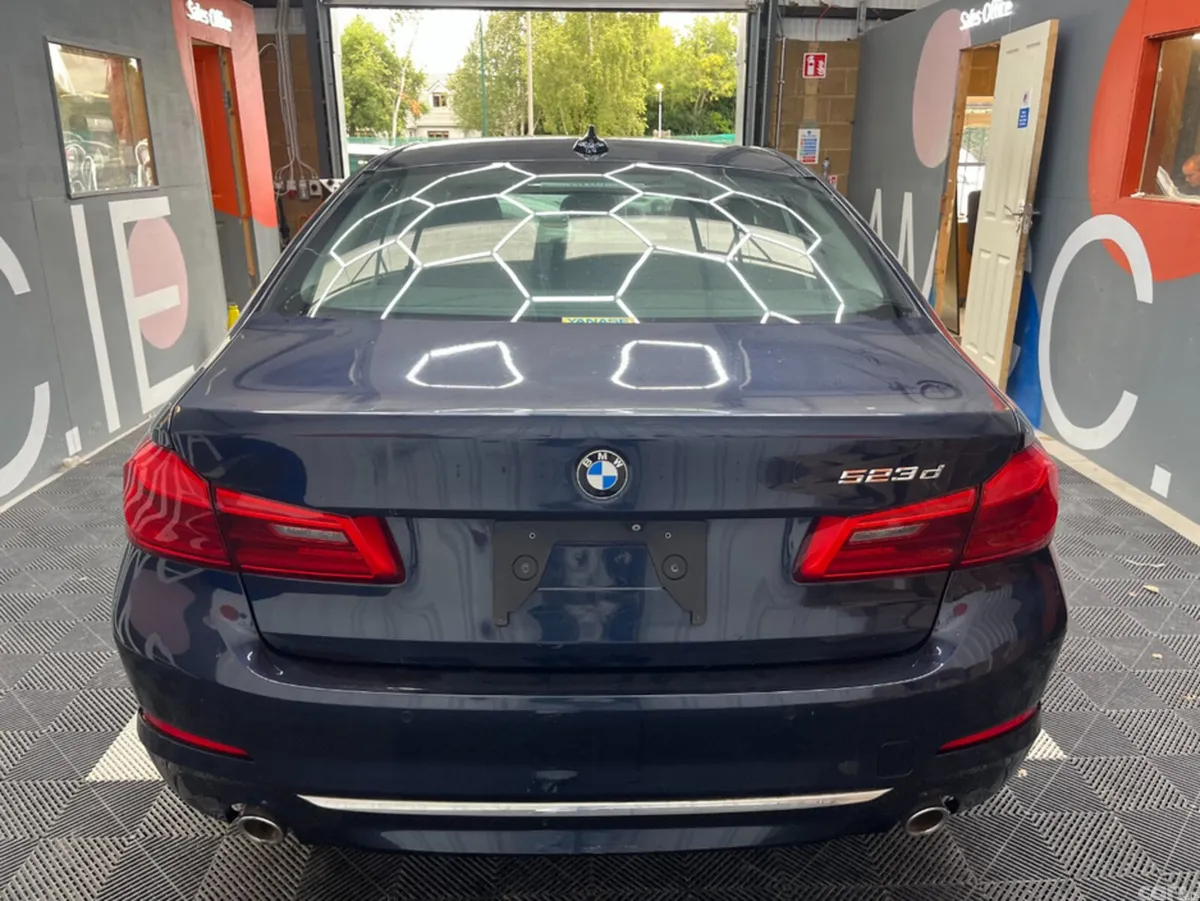 BMW 5-Series Saloon, Petrol, 2017, Blue