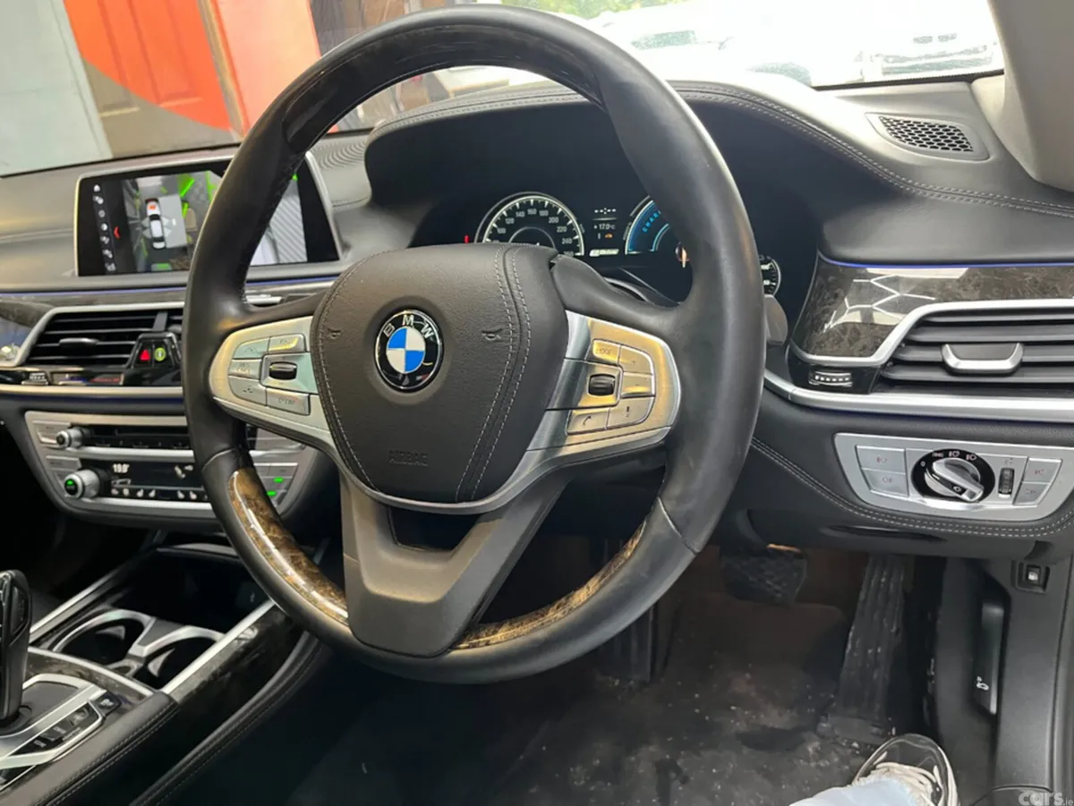 BMW 7-Series Saloon, Petrol, 2017, Black