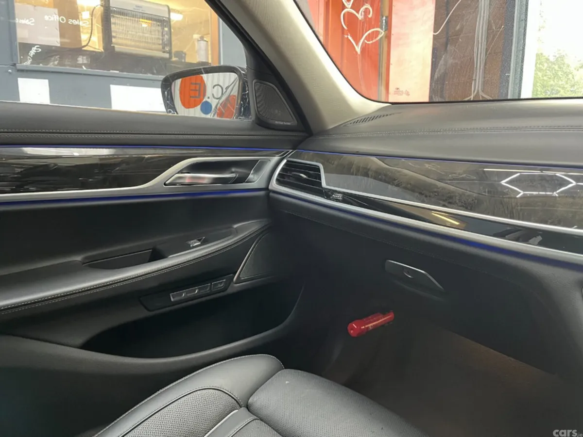 BMW 7-Series Saloon, Petrol, 2017, Black