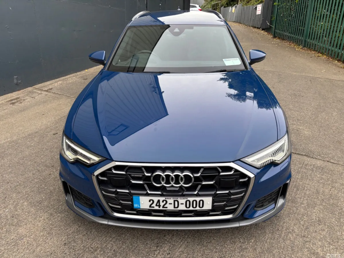 Audi A6 Estate, Petrol Plug-in Hybrid, 2024, Blue