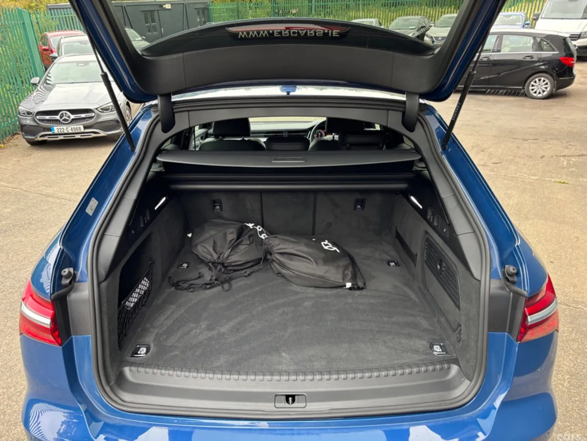 Audi A6 Estate, Petrol Plug-in Hybrid, 2024, Blue