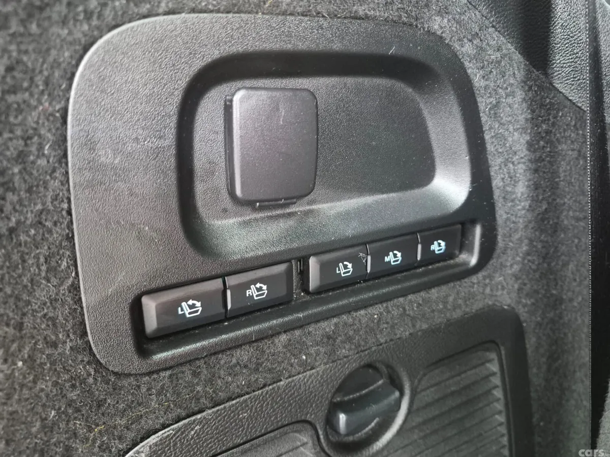 Ford Galaxy MPV, Diesel, 2019, Red
