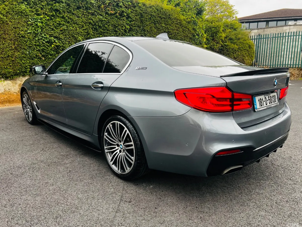 BMW 5-Series Saloon, Petrol Plug-in Hybrid, 2018, Blue
