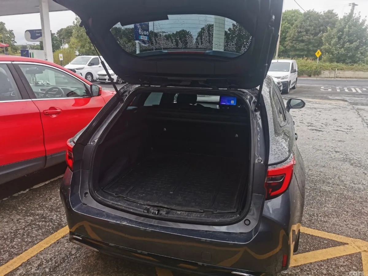 Toyota Corolla Estate, Petrol Hybrid, 2024, Grey