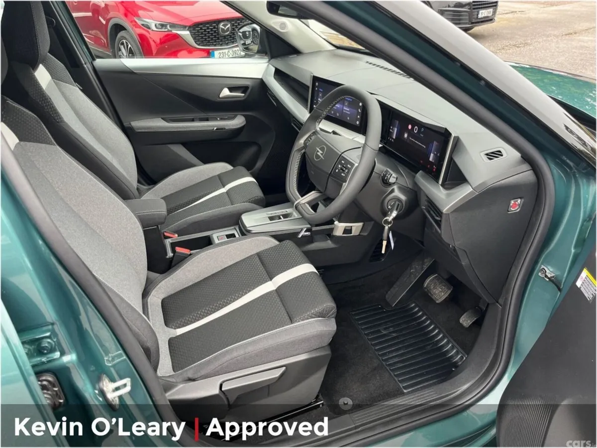 Opel Frontera SUV, Petrol Hybrid, 2026, Green