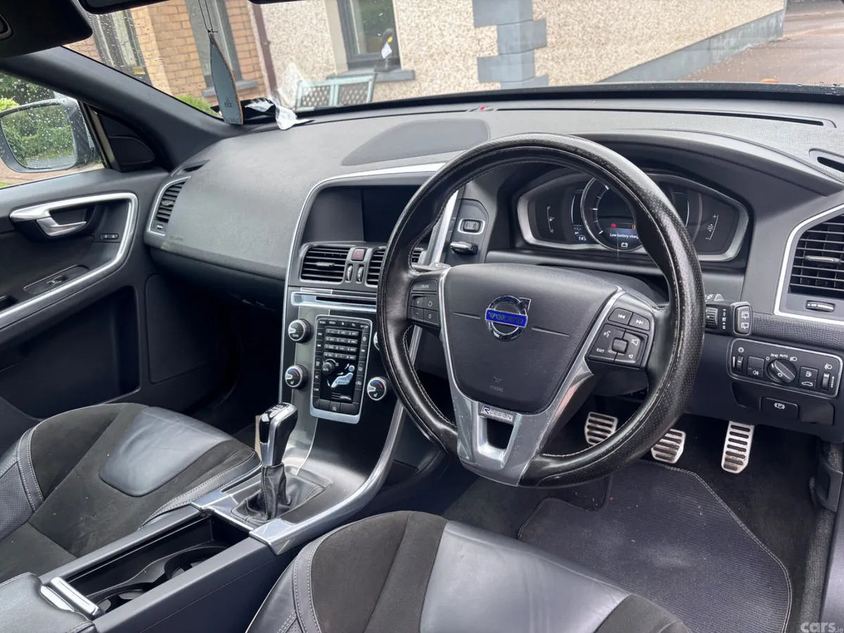 Volvo XC60 SUV, Diesel, 2015, Grey
