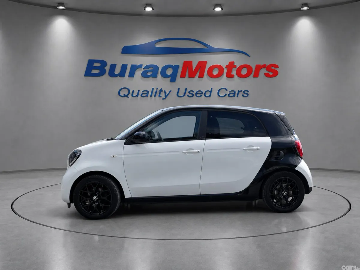 Smart Forfour Hatchback, Petrol, 2016, White