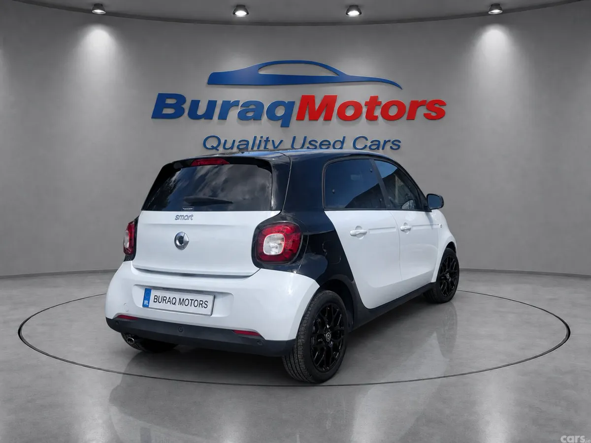 Smart Forfour Hatchback, Petrol, 2016, White