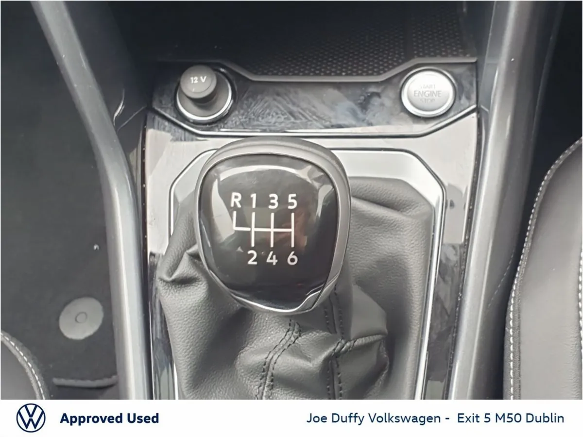 Volkswagen T-Roc SUV, Petrol, 2024, Grey
