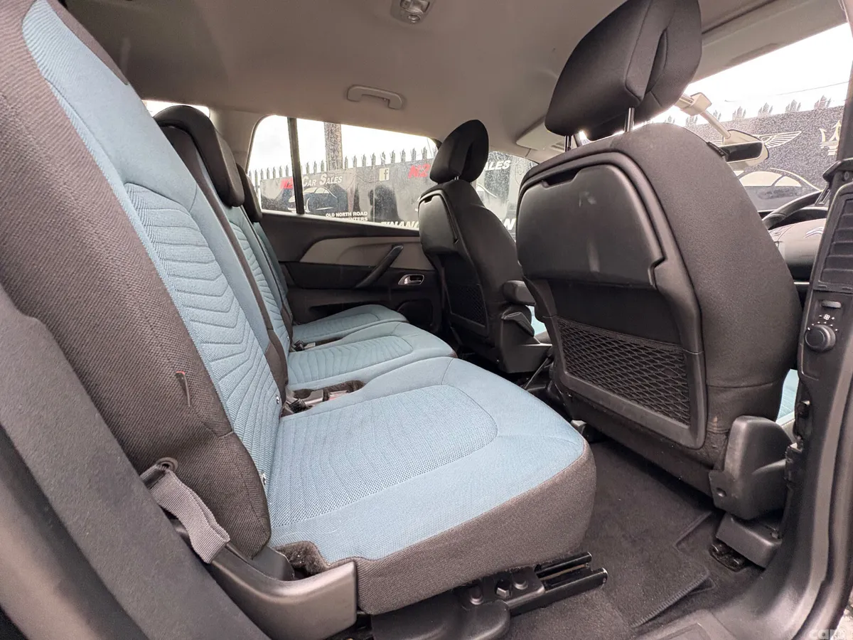 Citroen Grand C4 Picasso Hatchback, Petrol, 2019, Black