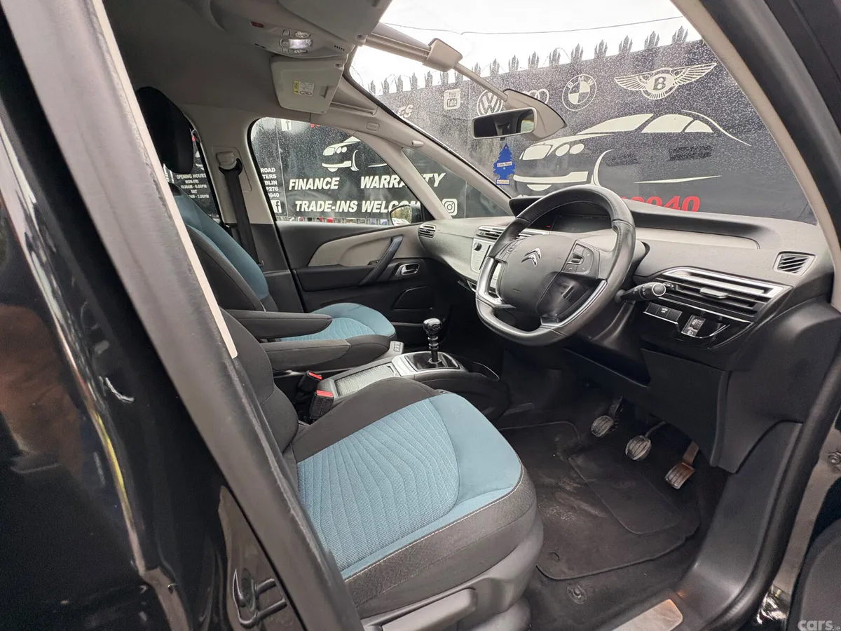 Citroen Grand C4 Picasso Hatchback, Petrol, 2019, Black