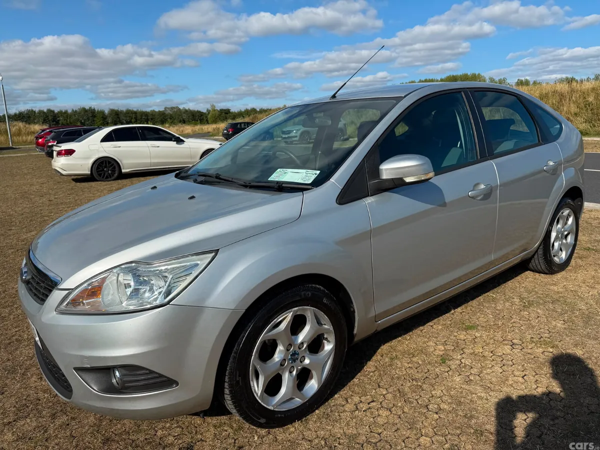 Ford Focus Hatchback, Diesel, 2010, Silver