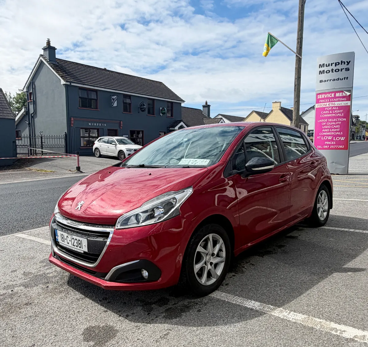 Peugeot 208 Hatchback, Diesel, 2018, Red