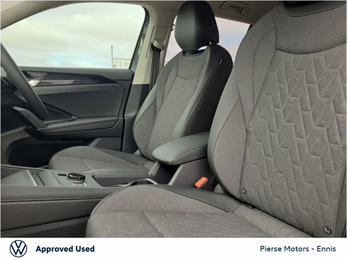 Volkswagen Tayron Estate, Diesel, 2026, Grey