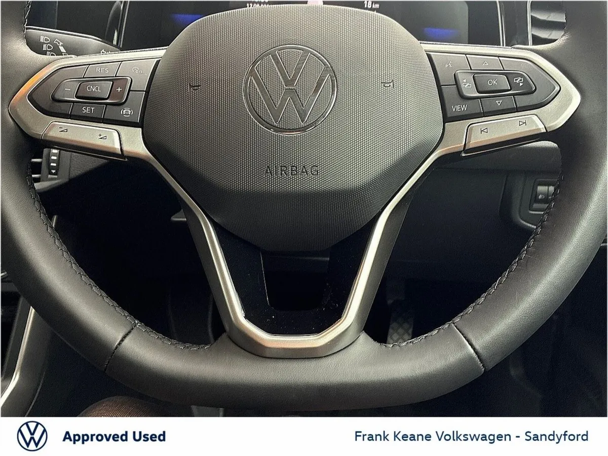 Volkswagen Polo Hatchback, Petrol, 2027, Black