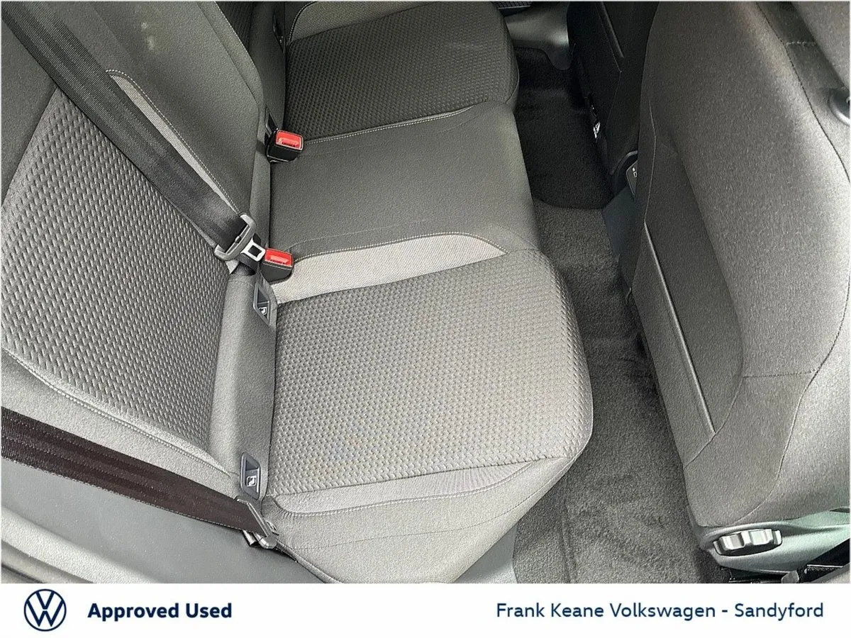 Volkswagen Polo Hatchback, Petrol, 2027, Black