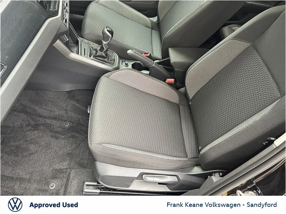 Volkswagen Polo Hatchback, Petrol, 2027, Black