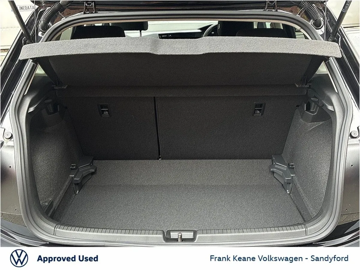 Volkswagen Polo Hatchback, Petrol, 2027, Black