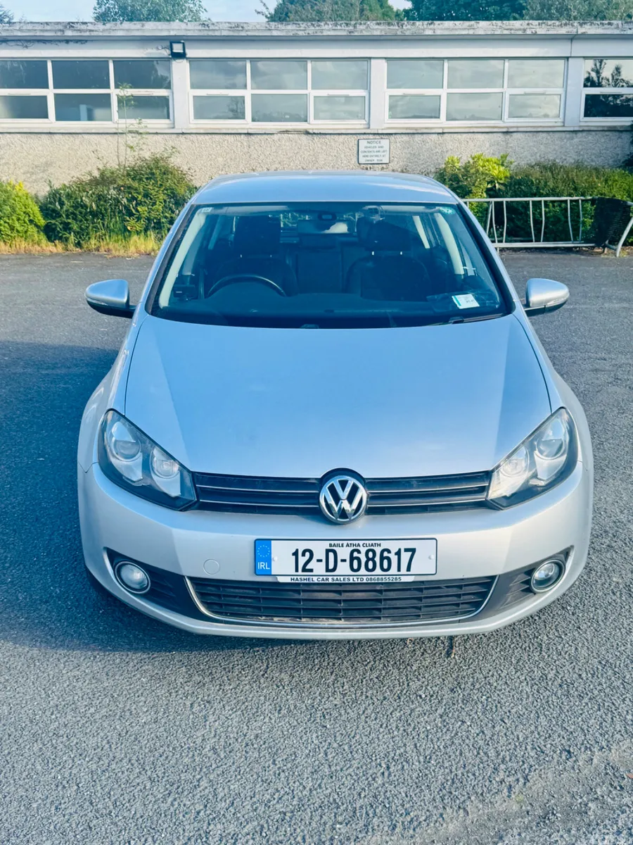Volkswagen Golf Hatchback, Petrol, 2012, Silver