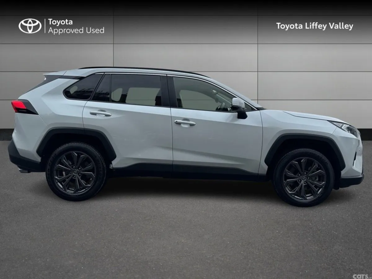 Toyota RAV4 SUV, Petrol Hybrid, 2024, White