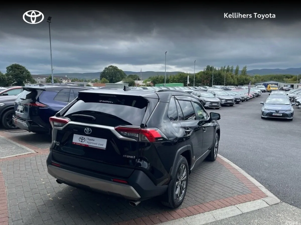 Toyota RAV4 SUV, Petrol Hybrid, 2023, Black