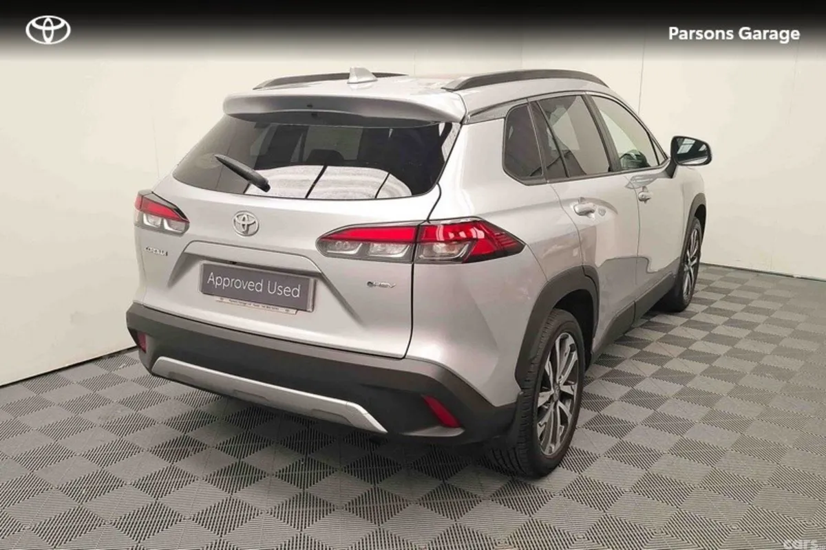 Toyota Corolla Cross Hatchback, Petrol Hybrid, 2024, Silver