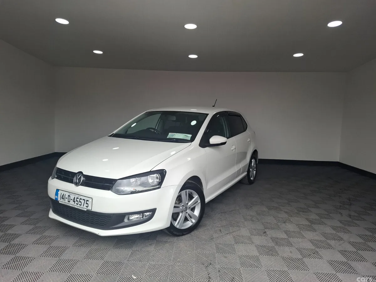 Volkswagen Polo Hatchback, Petrol, 2014, White