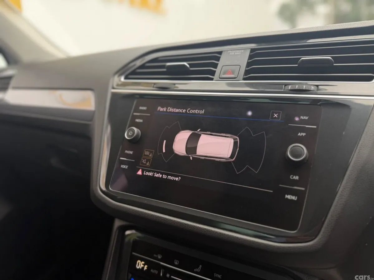 Volkswagen Tiguan SUV, Diesel, 2023, Grey