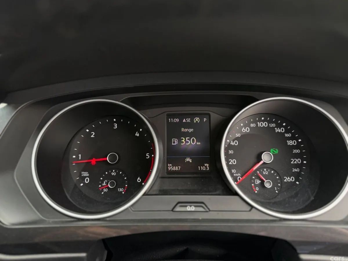 Volkswagen Tiguan SUV, Diesel, 2023, Grey