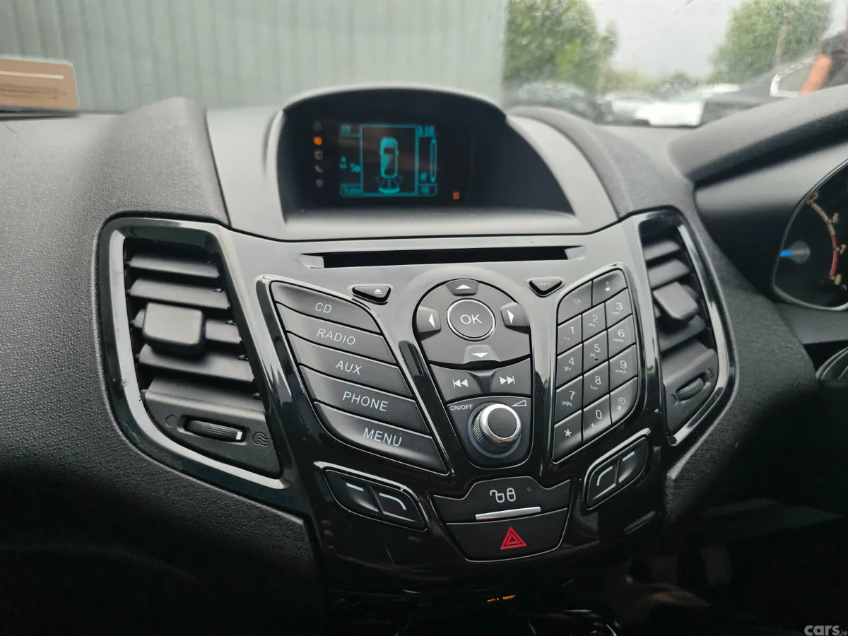 Ford Fiesta Hatchback, Petrol, 2015, Blue