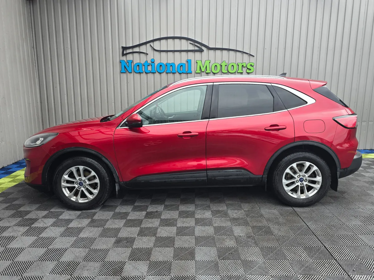 Ford Kuga SUV, Diesel, 2020, Red