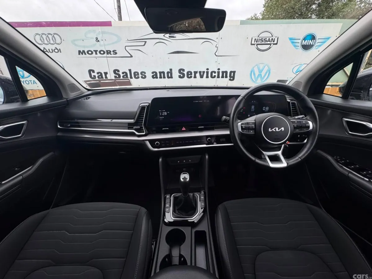 Kia Sportage SUV, Diesel Hybrid, 2023, Black