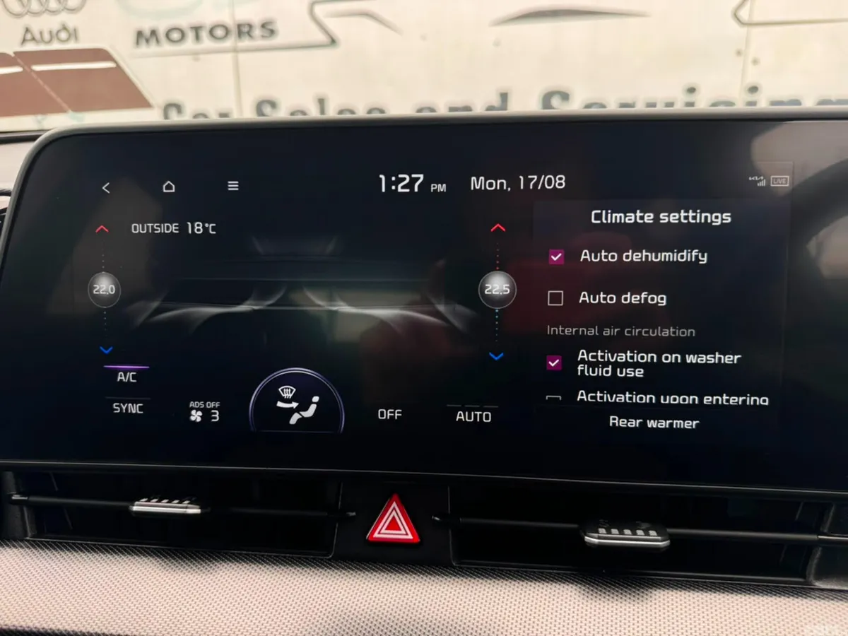 Kia Sportage SUV, Diesel Hybrid, 2023, Black