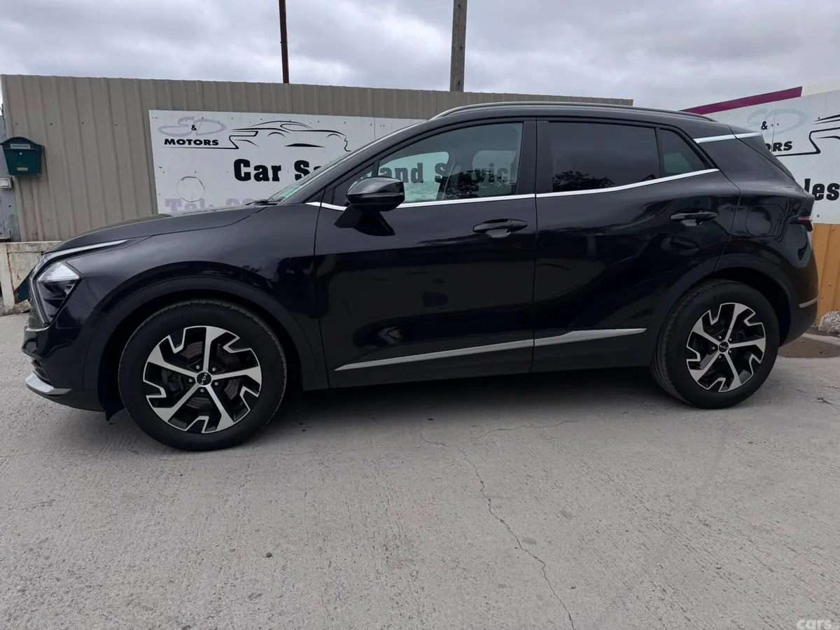 Kia Sportage SUV, Diesel Hybrid, 2023, Black