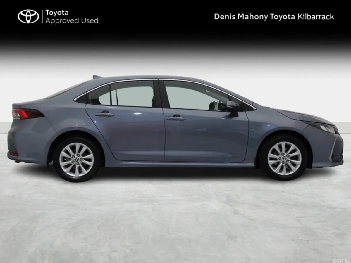 Toyota Corolla Saloon, Petrol Hybrid, 2023, Grey