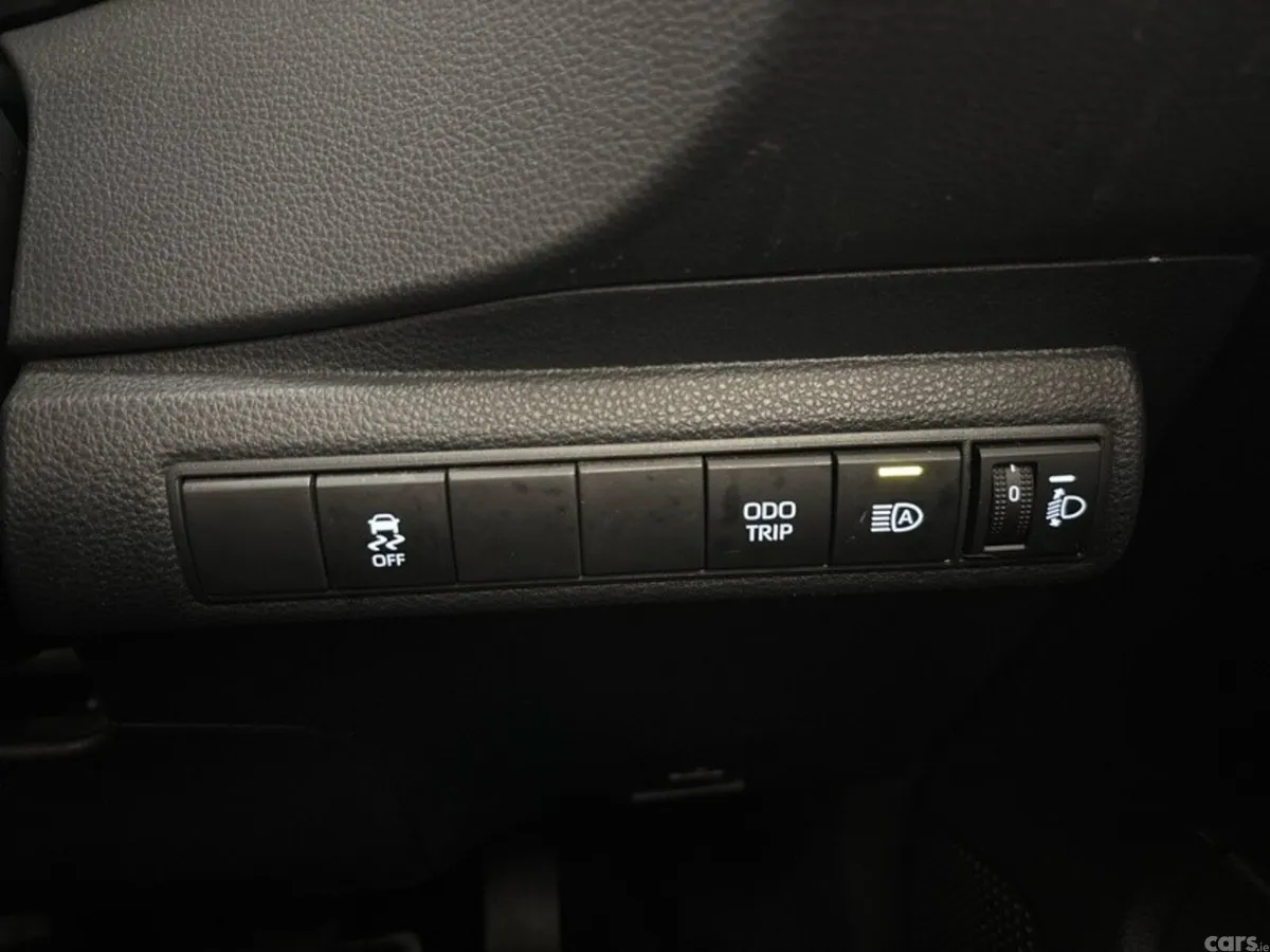 Toyota Corolla Saloon, Petrol Hybrid, 2023, Grey