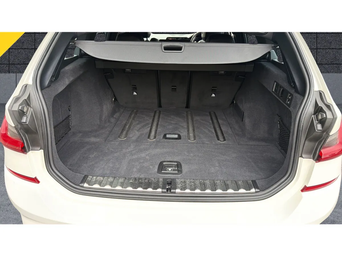 BMW 3-Series Estate, Diesel, 2019, White